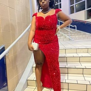 Size large red sequence v-neckline dress